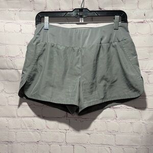 Nike Dri-Fit Gray Women's Running Athletic Shorts Size Medium
